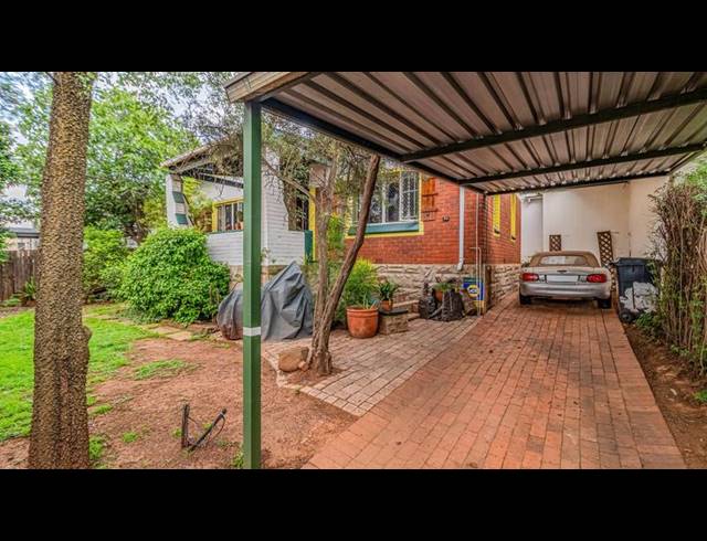 3 BEDROOM HOUSE FOR SALE IN KENSINGTON